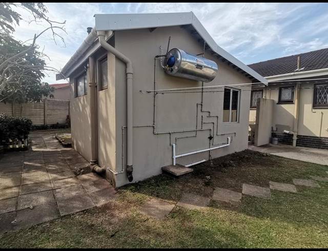 1 BEDROOM PROPERTY TO RENT IN ATHOLL HEIGHTS